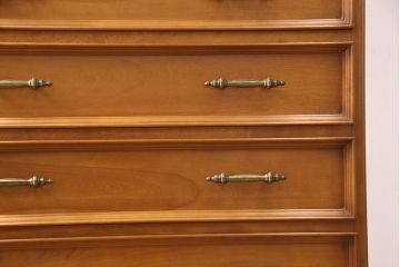 中古 美品 横浜ダニエル(daniel) 温かみのある色合いが魅力的なチェスト(定価約80万円)(引き出し、衣装箪笥、洋服タンス)(R-051960)