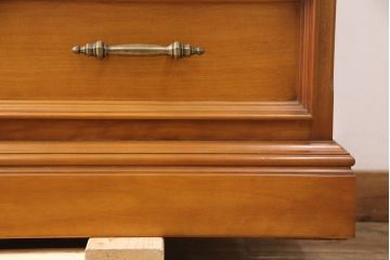 中古 美品 横浜ダニエル(daniel) 温かみのある色合いが魅力的なチェスト(定価約80万円)(引き出し、衣装箪笥、洋服タンス)(R-051960)