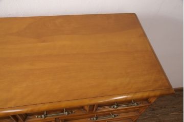 中古　美品　横浜ダニエル(daniel)　温かみのある色合いが魅力的なチェスト(定価約80万円)(引き出し、衣装箪笥、洋服タンス)(R-051960)