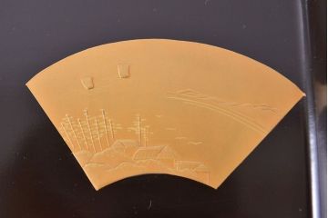 大正〜昭和初期　金蒔絵木製お膳5枚セット(お盆)(R-051962)