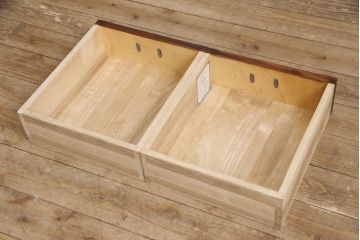中古　伝統工芸　岩谷堂箪笥　菊幸作　ダイナミックな杢目が一際目を引く収納棚(戸棚、キャビネット、ローボード)(R-051965)