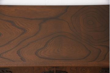 中古　伝統工芸　岩谷堂箪笥　菊幸作　ダイナミックな杢目が一際目を引く収納棚(戸棚、キャビネット、ローボード)(R-051965)