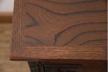 中古　伝統工芸　岩谷堂箪笥　菊幸作　ダイナミックな杢目が一際目を引く収納棚(戸棚、キャビネット、ローボード)(R-051965)