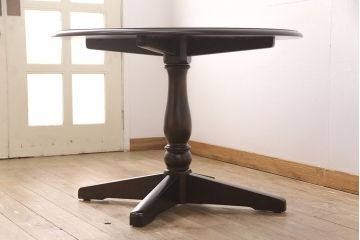 新古品　展示品　北海道民芸家具　樺材　HM472シリーズ　上品な優しい雰囲気を醸し出す円形テーブル(ラウンドテーブル、ダイニングテーブル、コーヒーテーブル)(定価約18万円)(R-051966)