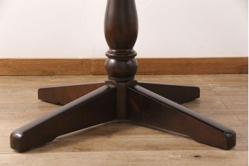 新古品　展示品　北海道民芸家具　樺材　HM472シリーズ　上品な優しい雰囲気を醸し出す円形テーブル(ラウンドテーブル、ダイニングテーブル、コーヒーテーブル)(定価約18万円)(R-051966)