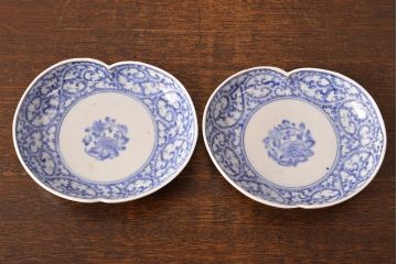 江戸期　古伊万里　蛸唐草文　渦福　変形皿2枚セット(和食器)(R-051970)