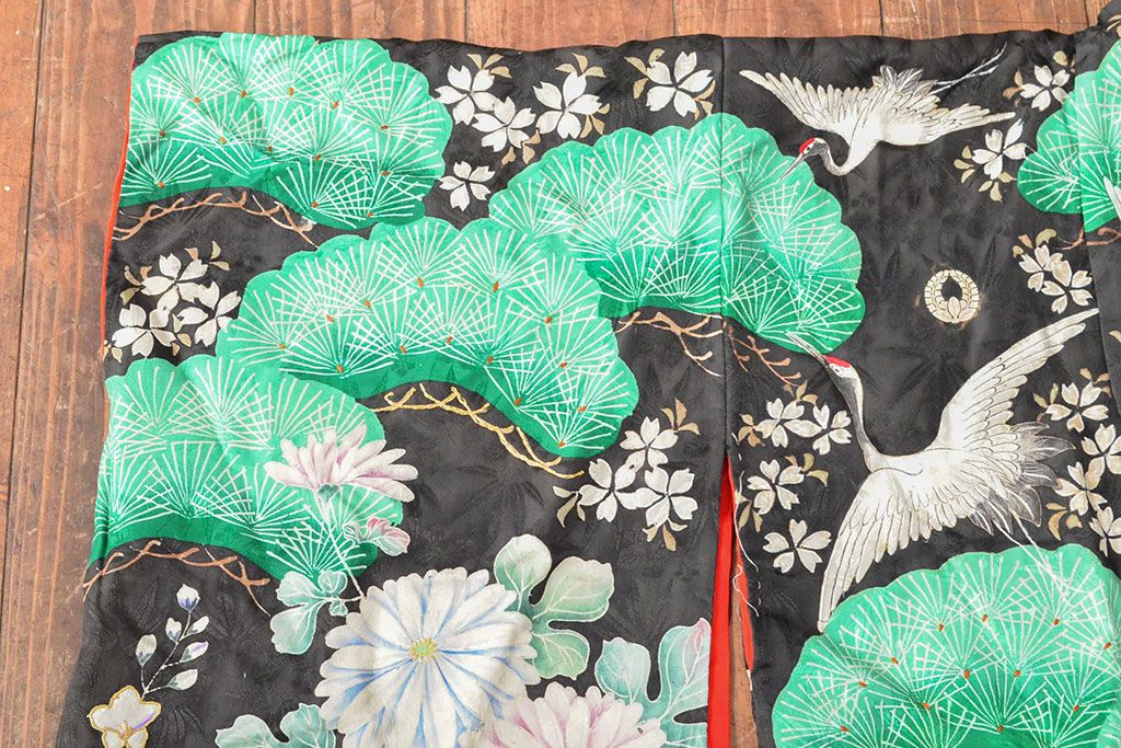 大正〜昭和初期　正絹刺繍着物(打掛、古布)(R-051990)