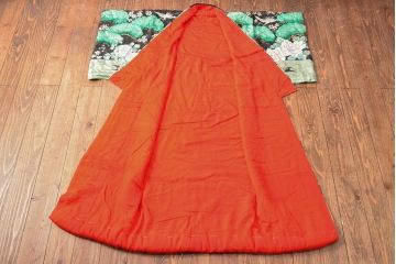 大正〜昭和初期　正絹刺繍着物(打掛、古布)(R-051990)