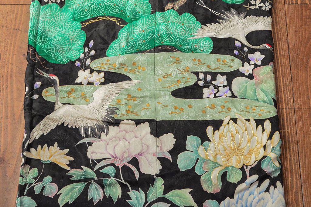 大正〜昭和初期　正絹刺繍着物(打掛、古布)(R-051990)