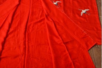 大正〜昭和初期　松鶴　刺繍着物(古布、正絹)(R-051991)