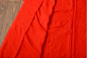 大正〜昭和初期　松鶴　刺繍着物(古布、正絹)(R-051991)