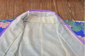 大正〜昭和初期　牡丹図　縮緬着物(古布、正絹)(R-051993)