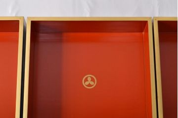 明治期　富士風景図変わり　金蒔絵　五段重箱(共箱、漆器)(R-052006)
