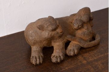 古い　虎親子　時代木彫り　在銘　作家物(置物、置き物、ディスプレイ)(R-052007)