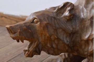 古い熊　木彫り　銘無し(木彫の置物、置き物、ディスプレイ、北海道、アイヌ)(R-052009)