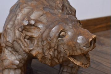 古い熊　木彫り　銘無し(木彫の置物、置き物、ディスプレイ、北海道、アイヌ)(R-052009)
