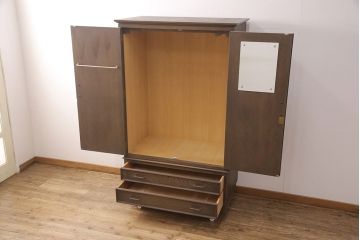 ビンテージ　永田良介商店　欧風のデザインが素敵なワードローブ(衣装箪笥、引き出し、洋服タンス、ヴィンテージ)(R-052012)