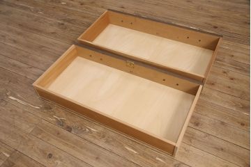 ビンテージ　永田良介商店　欧風のデザインが素敵なワードローブ(衣装箪笥、引き出し、洋服タンス、ヴィンテージ)(R-052012)