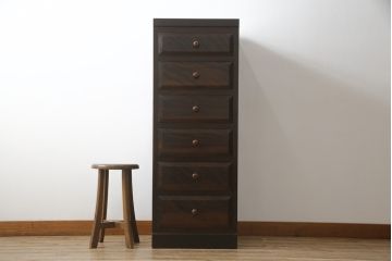 中古　松本民芸家具　シンプルな作りで合わせやすいD型小物整理箪笥(縦型チェスト、引き出し、収納タンス)(定価約27万円)(R-052013)