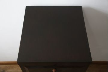 中古　松本民芸家具　シンプルな作りで合わせやすいD型小物整理箪笥(縦型チェスト、引き出し、収納タンス)(定価約27万円)(R-052013)
