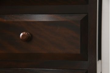 中古　松本民芸家具　シンプルな作りで合わせやすいD型小物整理箪笥(縦型チェスト、引き出し、収納タンス)(定価約27万円)(R-052013)