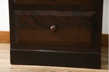 中古　松本民芸家具　シンプルな作りで合わせやすいD型小物整理箪笥(縦型チェスト、引き出し、収納タンス)(定価約27万円)(R-052013)