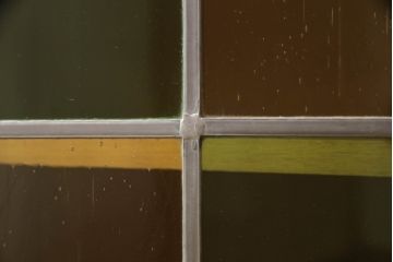 ビンテージ家具　美品　オーク材　ステンドグラス入り扉がおしゃれなキャビネット(本箱、ブックケース、収納棚、ヴィンテージ)(R-052015)