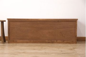 ラフジュ工房オリジナル　古建具リメイク　透かし彫りが上品なアクセントになる引き戸のテレビ台(ローボード、テレビボード、収納棚)(R-052022)