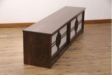 ラフジュ工房オリジナル　古建具リメイク　透かし彫り　上品な和の雰囲気を高める引き戸のテレビ台(ローボード、テレビボード、収納棚)(R-052025)