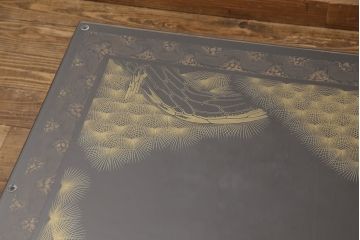 中古　工芸家具　極美品　立体的な漆塗りがインパクト抜群の高級座卓(定価約250万円)(ローテーブル)(R-052026)