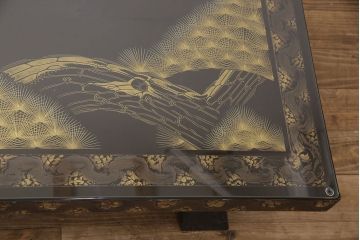 中古　工芸家具　極美品　立体的な漆塗りがインパクト抜群の高級座卓(定価約250万円)(ローテーブル)(R-052026)