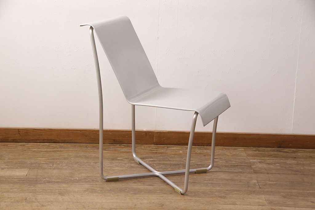 中古　emeco(エメコ)　SUPERLIGHT(スーパーライト)　メンズライクの空間づくりにおすすめのアルミ製チェア(サイドチェア、椅子)(定価約14万円)(R-052028)