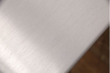 中古　emeco(エメコ)　SUPERLIGHT(スーパーライト)　メンズライクの空間づくりにおすすめのアルミ製チェア(サイドチェア、椅子)(定価約14万円)(R-052028)