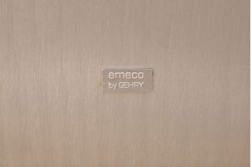 中古　emeco(エメコ)　SUPERLIGHT(スーパーライト)　メンズライクの空間づくりにおすすめのアルミ製チェア(サイドチェア、椅子)(定価約14万円)(R-052028)