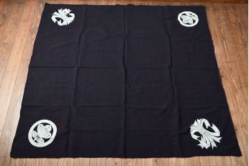 明治〜大正　古い家紋入り藍染め　木綿古布(R-052037)