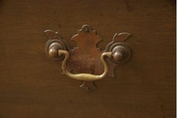 和製ビンテージ　神戸洋家具　花の意匠が目を引く、引き出し付き姿見(ミラー、ドレッサー、鏡台、ヴィンテージ)(R-052055)