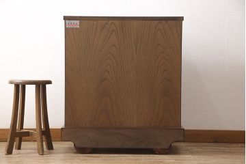 中古　美品　岩谷堂箪笥　厚みのある金具が立派な威厳のある車箪笥(小箪笥、チェスト、引き出し)(R-052083)