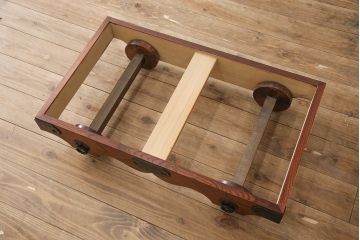 中古　美品　岩谷堂箪笥　厚みのある金具が立派な威厳のある車箪笥(小箪笥、チェスト、引き出し)(R-052083)