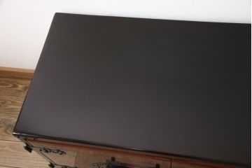 中古　美品　民芸城山　重厚な雰囲気漂う高級品の一閑張りローボード(一貫張り、テレビ台、テレビボード、タンス、箪笥)(R-052084)
