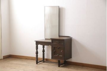 中古　美品　永田良介商店　扉の幾何学模様と脚の挽き物加工が目を惹くドレッサー(鏡台、ミラー)(R-052085)