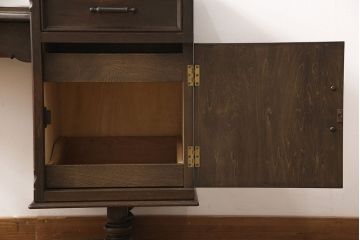 中古　美品　永田良介商店　扉の幾何学模様と脚の挽き物加工が目を惹くドレッサー(鏡台、ミラー)(R-052085)