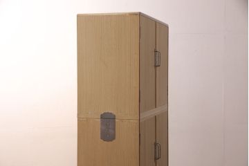 中古　美品　春日部桐たんす　桐材の明るい木肌に桑材の縁取りが粋なアクセントになっている総桐箪笥(並厚)(和タンス、着物箪笥、引き出し、チェスト、衣装箪笥)(定価約90万円)(R-052086)