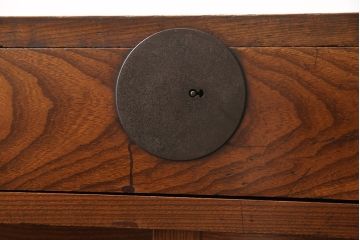 和製アンティーク　高級品!　三方ケヤキ材・中桐材　小振りなサイズが取り入れやすい!新潟県産の帳場箪笥(収納箪笥、時代箪笥、サイドキャビネット、収納棚、戸棚)(R-052096)