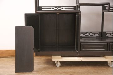 和製アンティーク　時代物　高級品!蒔絵と螺鈿細工が雅やかで高級感が漂う唐木飾り棚(茶棚、収納棚、違い棚)(R-052101)