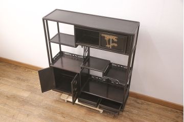 和製アンティーク　時代物　高級品!蒔絵と螺鈿細工が雅やかで高級感が漂う唐木飾り棚(茶棚、収納棚、違い棚)(R-052101)