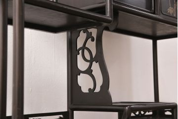 和製アンティーク　時代物　高級品!蒔絵と螺鈿細工が雅やかで高級感が漂う唐木飾り棚(茶棚、収納棚、違い棚)(R-052101)