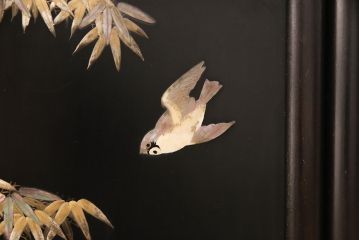 和製アンティーク　時代物　高級品!蒔絵と螺鈿細工が雅やかで高級感が漂う唐木飾り棚(茶棚、収納棚、違い棚)(R-052101)