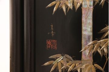 和製アンティーク　時代物　高級品!蒔絵と螺鈿細工が雅やかで高級感が漂う唐木飾り棚(茶棚、収納棚、違い棚)(R-052101)