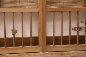 和製アンティーク　千鳥と雲のモチーフがアクセントになる幅広の御簾戸2枚セット(建具、簾戸、簀戸、葭戸、夏障子、すど、葦戸)(R-052103)