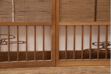 和製アンティーク　千鳥と雲のモチーフがアクセントになる幅広の御簾戸2枚セット(建具、簾戸、簀戸、葭戸、夏障子、すど、葦戸)(R-052104)